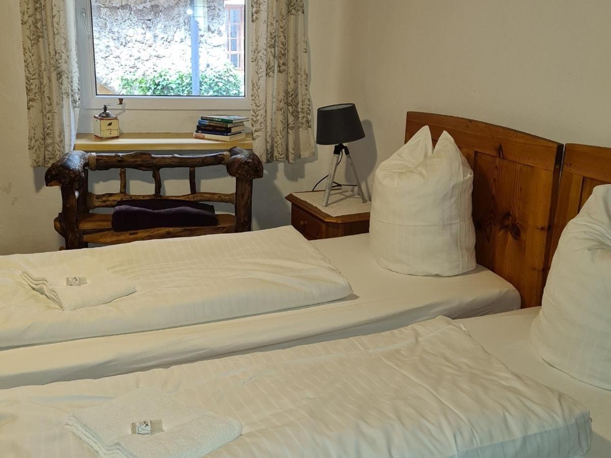 Pension Leopoldine Hallstatt Esterno foto
