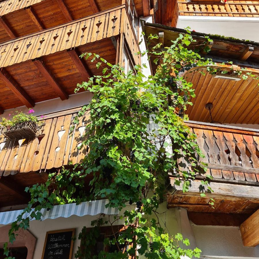 Pension Leopoldine Hallstatt Esterno foto