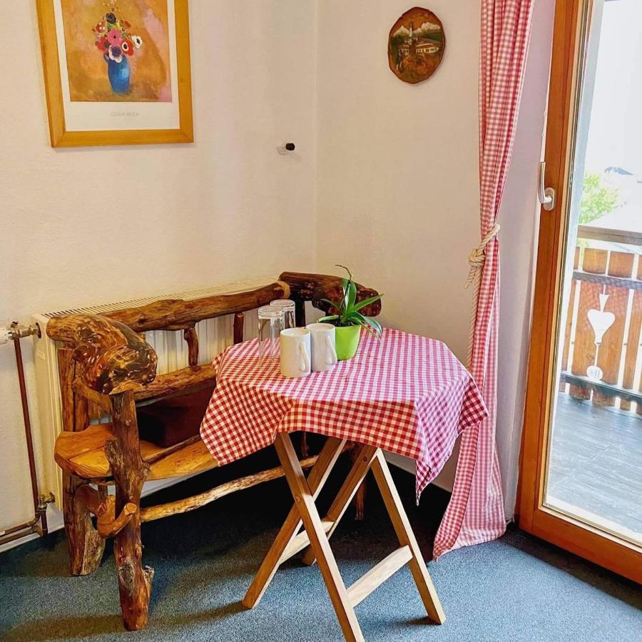 Pension Leopoldine Hallstatt Esterno foto
