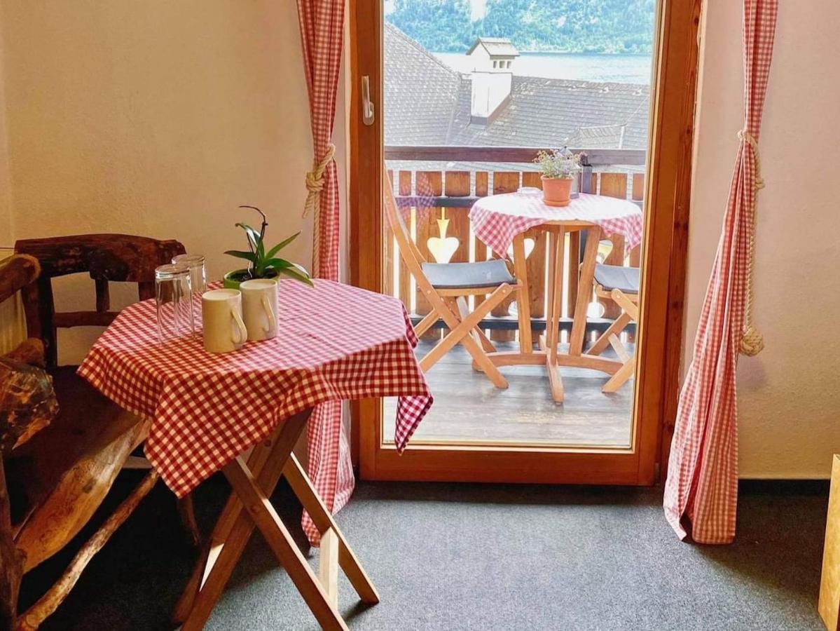 Pension Leopoldine Hallstatt Esterno foto